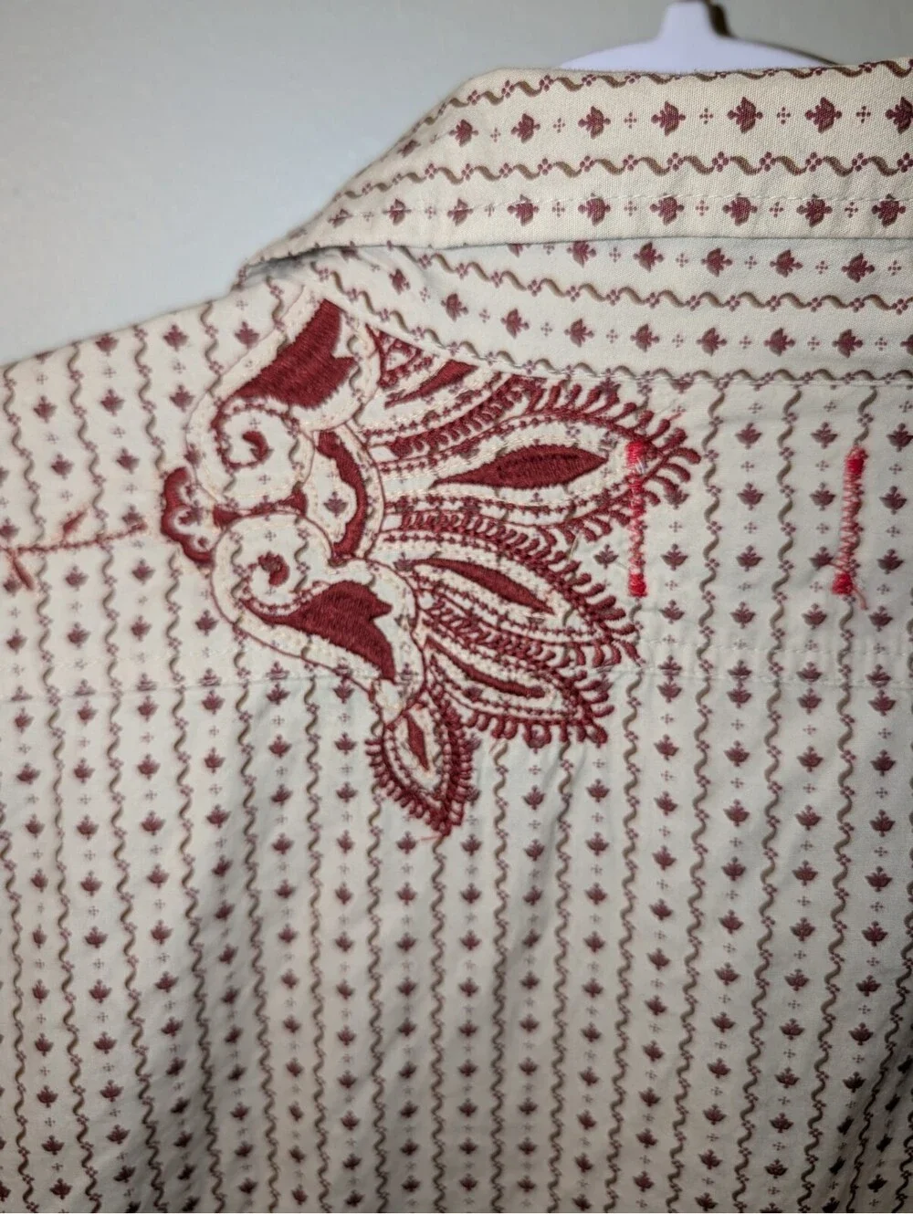 Vintage Red Mens XL Long Sleeve Woven Cotton Geometric Button Up Embroidered